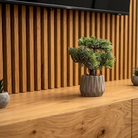 Pleasurelux Milmari Lägenhet *