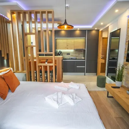 Pleasurelux Milmari Lägenhet *